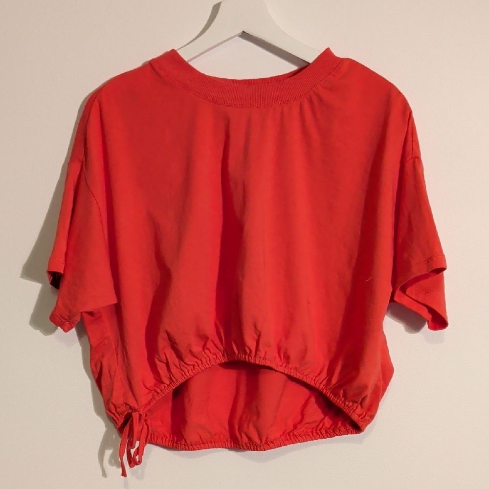 PILCRO crop top with elastic - size small